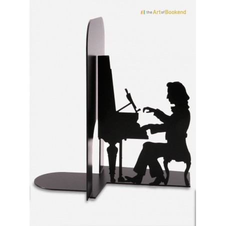 Le serre-livres Chopin assis devant son piano. Acier découpé laser. Dimension 19 cm