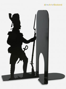 Serre-livres Grognard sur le thème des armées de Napoléon. Création en métal par découpe laser. Hauteur 19 cm