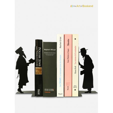 Set of bookends Judaica featuring an orthodox and a hasidic jews. Metal laser cut creation. Height 19 cm